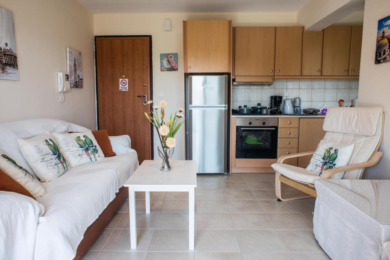 Lovely Apartment Next To The Sea Lygia Korinthias Ligia  Esterno foto